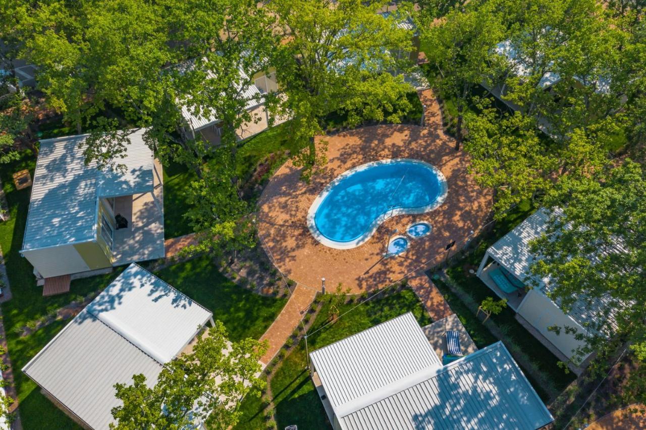 Camping Ulika Mobile Homes - Naturist Cervar-Porat Ngoại thất bức ảnh