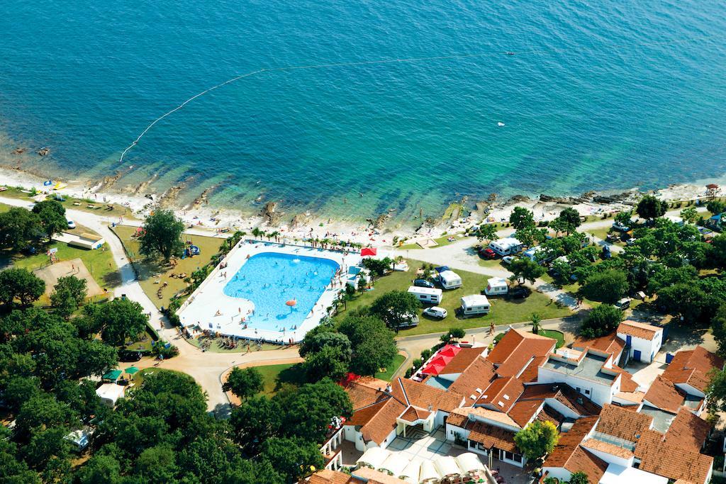 Camping Ulika Mobile Homes - Naturist Cervar-Porat Ngoại thất bức ảnh